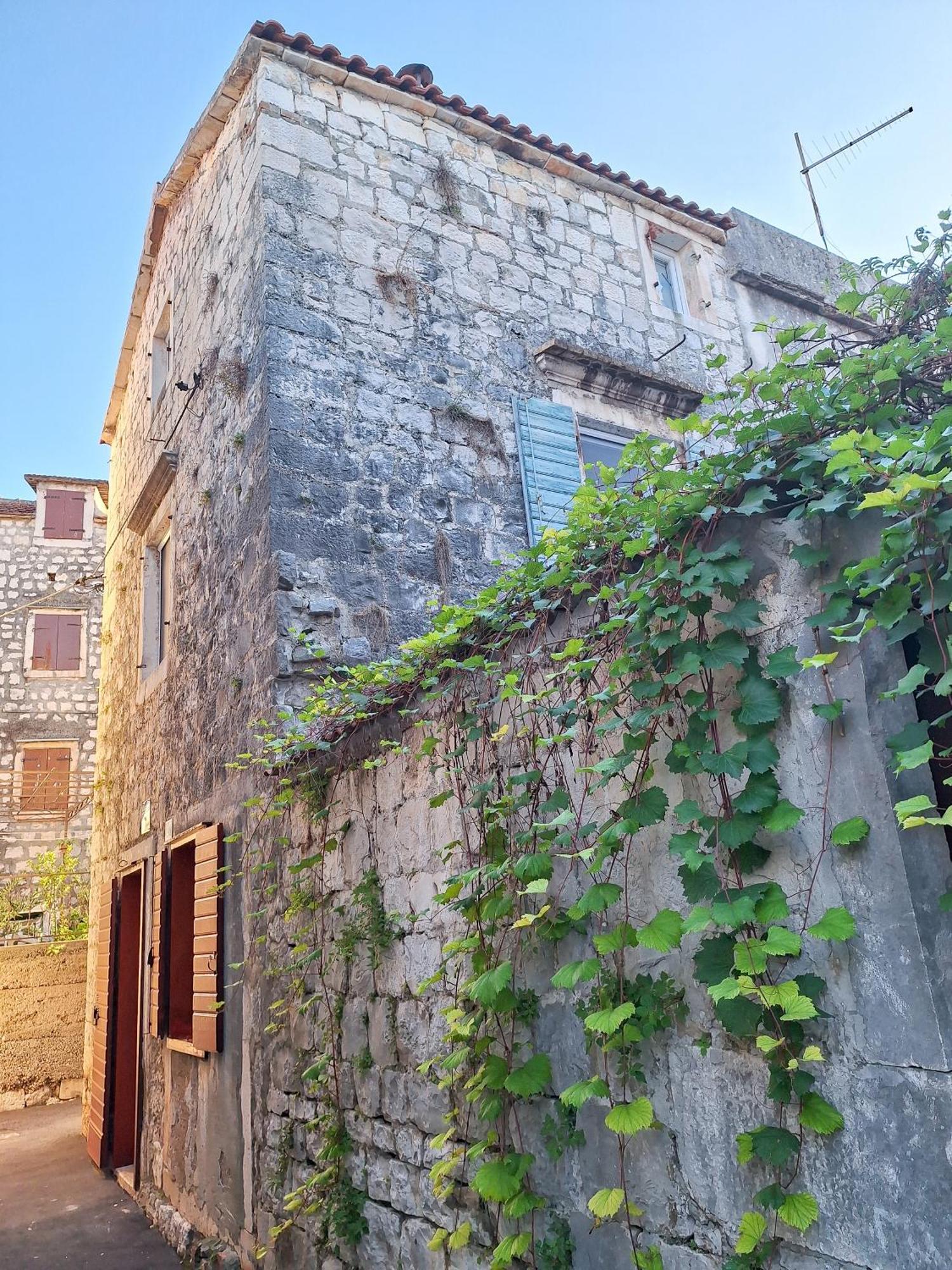 St Peter'S Heritage House Trogir Exteriör bild